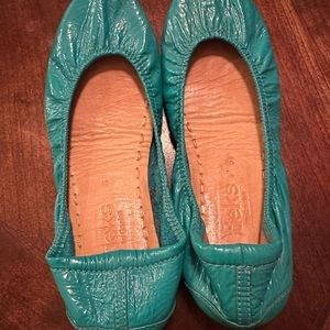 Tieks Patent Green Size 6